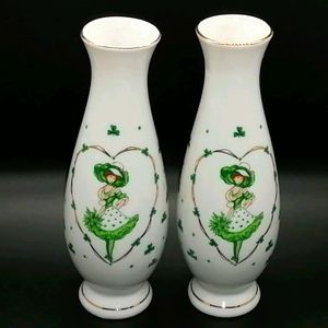 VTG. Pair of Lefton  Vases for St. Patrick's Day